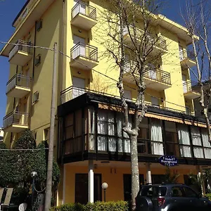 busignani.riccione-hotels.org/